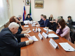 Хабаровские делороссы предложили властям региона создать проектный офис для участия в нацпроектах