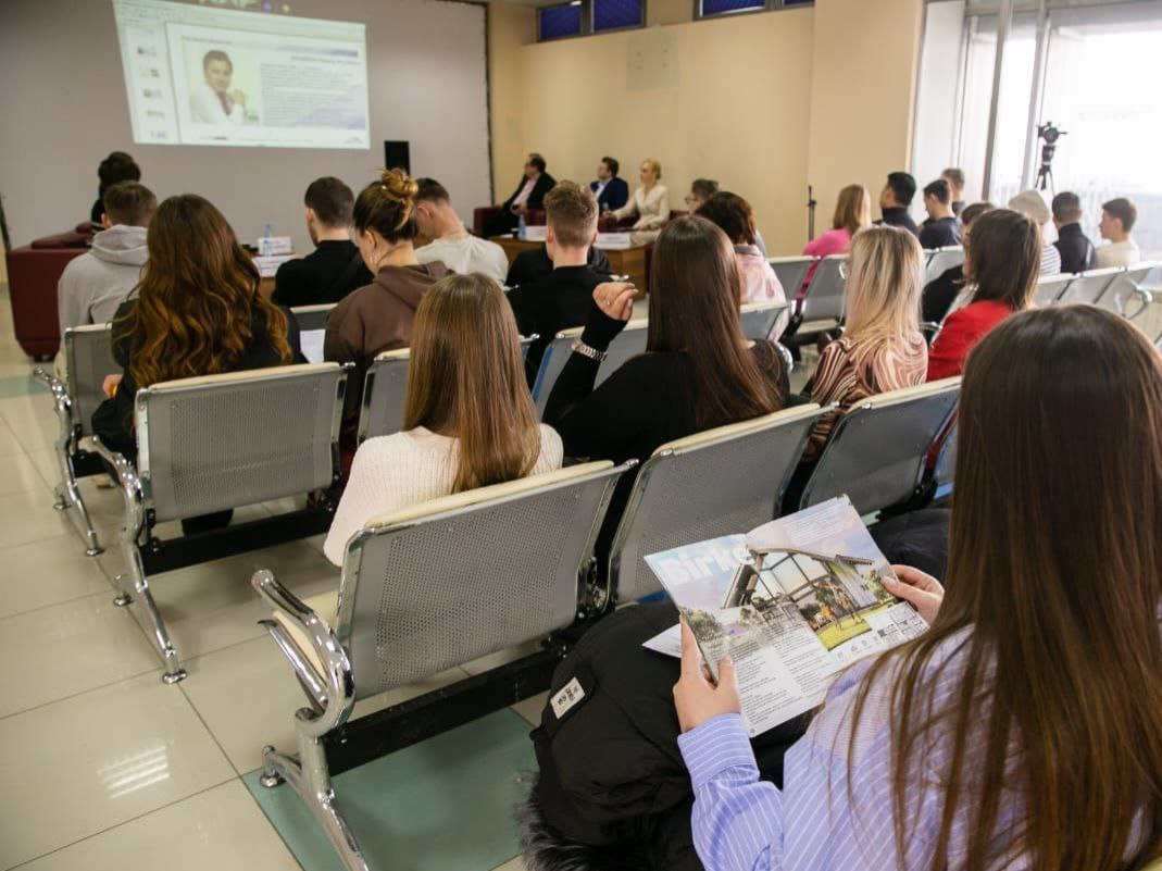 Династии в строительной сфере обсудили на круглом столе в Хабаровске