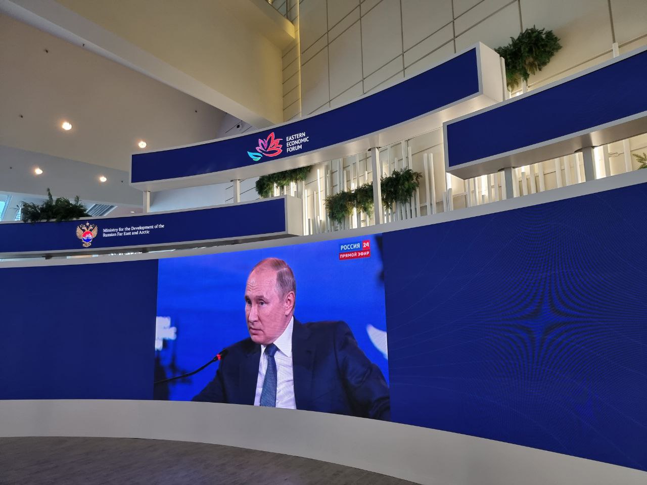 Владимир Путин поддержал инициативу «Деловой России» по созданию строительного кластера в Хабаровском крае